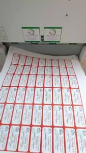 Tem nhãn sticker logo... chất liệu: decal nhựa chống nước KT 4cm thiết kế cắt bế theo yêu cầu nhanh - rẻ - đẹp – Xuong in An Binh