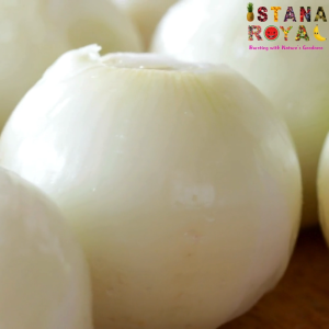 PEELED & SEALED XL WHITE ONIONS IMPORTED FROM MALAYSIA - 1 KG - ISTANA ROYAL FRUITS