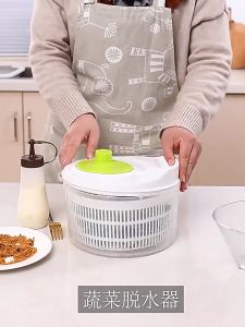 2 in 1 Multifunctional Salad Spinner Household Salad Dryer Vegetable Fruit Absorbent Basket Fruit Dehydrator