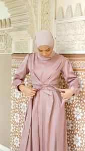 Utari Dress Gamis Syari terbaru Dress Satin silk premium Gamis Simple Dan Elegan By khastara Dress