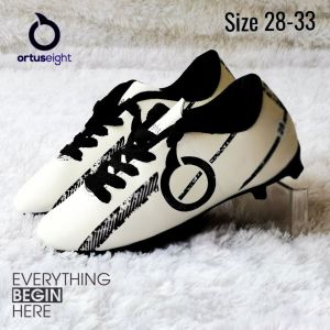 sepatu bola anak umur 4 tahun size 28-32 sepatu bola anak paud tk