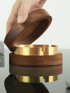 Creative Walnut Wood Ashtray New Chinese Style Dustproof with Lid Luxury Retro Large Home Living Room Office Decorative Ashtray