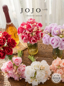 JOJOS L. PD Explosion Strawberrie Rose Bouquet Artificial Flowers Handheld Flower Bouquet Temperament Strawberry Rose Decorations