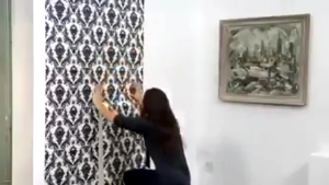 Wallpaper Stiker Motif Dan Karakter Wall sticker Dinding 45cm x 8m RANDOM REJECT
