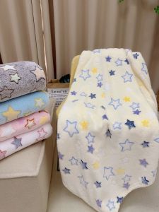 Warmth-Boosting Cartoon Star Print Flannel Blanket Home Use Student Dormitory Leg Cover Blanket Nordic Style All-Season Universal
