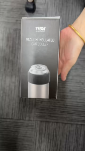 ปลอกกระป๋องสแตนเลส ปลอกใส่เครื่องดื่ม เก็บความเย็น สำหรับกระป๋องโค้ก แก้วเก็บความเย็นกระป๋องเบียร์ ทนทาน พกพาสะดวก Vacuum Insulated Can Cooler For Wine bottles Cans Beer Bottle 12/18oz Stainless Steel Soda Cup Thermoses Hot Cold Drinks