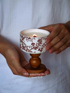 French Camellia Floral Candle Bedroom Decor Aromatic Gift for Her Tea Rose Scenic Spot Souvenir Ceramic Holder Atmosphere Creator
