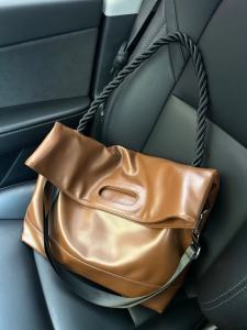 Guibaos Bag Korean Style Lazy Style Soft Leather Womens Bag New Arrival Large Capacity Commuter Shoulder Bag Western Style Crossbody Tote Bag