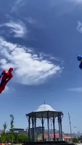 Đồ chơi siêu nhân bay Mô hình siêu nhân người nhện người sắt phi hành gia bay