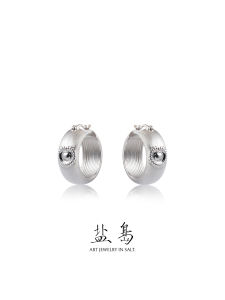 YANDAO | Large Hoop Love Filigree Ear Accessories