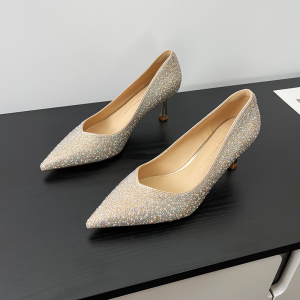 Summer Snow High Heels Womens Spring New Pearl Decorated Pointed Toe Thin Heel Shoe Crystal Princess Wedding Shoe Fashionable Elegant