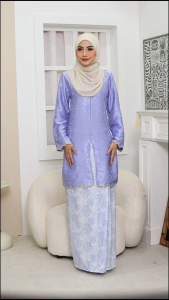 Butik By Zurina Kurung Moden Raya 2025 - Silky Jacquard Kain Lipat Dapen