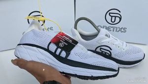 Sepatu Sneakers Olahraga Terbaru Onetixs GRD ORYGINAL QUALITY