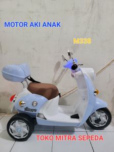 Motor Aki Anak Scoopy PMB M338 Amore Dengan Remote Control