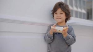 Máy ảnh cho bé trai bé gái chụp hình mini kèm thẻ nhớ Zoyzoii Kids Camera E28