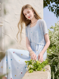 XIANGYING | Hollow-out Linen-containing Cardigan