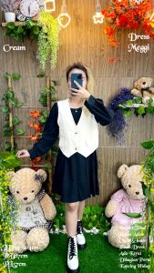 Dress Wanita Meggi 2023 import detail keterangan ada digambar import kualitas import 300gram