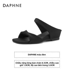 Daphne | Dép Quần Áo Mùa Hè In Báo Đốm
