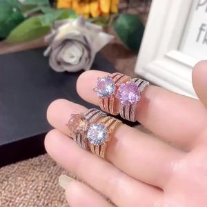 Huitan Sang Trọng Hợp Thời Trang Nhẫn Cưới Nữ Màu Hồng/Trắng Đính Đá Cubic Zirconia Ba Màu Kim Loại Hình Học Đính Hôn Ban Nhạc Thiết Lập Prong Setting