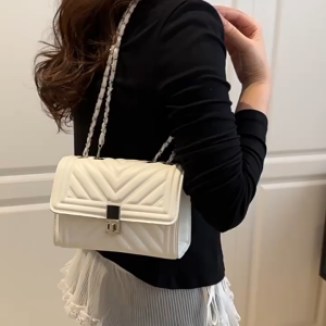 1904 ( READY STOCK ) PU SLING BAG EU FASHION HOUSE