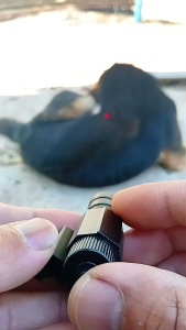 เครื่องวัดระยะอินฟาเรด แสงสีแดงพร้อมขา (ส่งจากไทย รับประกัน 30 วัน) ไม้บรรทัดเลเซอร์ ส่องไกล 500 เมตร