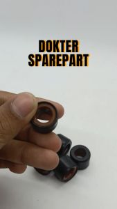 K36 ROLLER WEIGHT SET VARIO 125 NEW / VARIO 150 NEW LED ESP / PCX 150 / PCX 160 / ROLER / KIRIAN\\n\\n Apa itu K36 Roller Weight Set?\\n\\nK36 Roller Weight Set adalah salah satu aksesoris motor berkualitas yang dirancang khusus untuk meningkatkan performa mesin pada sepeda motor seperti Vario 125, Vario 150, PCX 150, dan PCX 160. Dengan menggunakan K36 Roller Weight Set, Anda dapat merasakan peningkatan tenaga dan torsi pada motor Anda.\\n\\n Fungsi K36 Roller Weight Set\\n\\nFungsi utama dari K36 Roller Weight Set adalah untuk meningkatkan performa mesin pada sepeda motor. Roller weight set ini dirancang untuk mengurangi gesekan pada komponen mesin sehingga dapat meningkatkan efisiensi bahan bakar dan mengurangi emisi gas buang.\\n\\n Cara Menggunakan K36 Roller Weight Set pada Motor Vario 125 & PCX 150\\n\\nUntuk menggunakan K36 Roller Weight Set pada motor Vario 125 dan PCX 150, Anda perlu mengikuti langkah-langkah instalasi yang telah disediakan oleh produsen. Pastikan untuk memilih roller weight set yang sesuai dengan model motor Anda.\\n\\n Perbedaan antara K36 Roller Weight Set dengan Roller Weight Set Lainnya\\n\\nPerbedaan utama antara K36 Roller Weight Set dengan roller weight set lainnya terletak pada desain dan material yang digunakan. K36 Roller Weight Set dirancang dengan teknologi canggih dan menggunakan material berkualitas tinggi untuk memberikan hasil yang maksimal.\\n\\n Bagaimana Memilih Aksesoris Motor Berkualitas?\\n\\nPada saat memilih aksesoris motor berkualitas, ada beberapa hal yang perlu Anda pertimbangkan.\\n\\n Tips Memilih Aksesoris Motor yang Tepat\\n\\nBerikut adalah beberapa tips yang dapat membantu Anda dalam memilih aksesoris motor yang tepat:\\n\\n- Pilih aksesoris yang sesuai dengan model dan tipe motor Anda.\\n- Periksa kualitas material dan desain aksesoris sebelum membeli.\\n- Cari referensi dari pengguna lain yang telah menggunakan aksesoris tersebut.\\n- Bandingkan harga dan spesifikasi aksesoris sebelum membeli.\\n\\n LED ESP untuk Motor: Kelebihan dan Manfaatnya\\n\\nLED ESP adalah salah satu aksesoris motor yang banyak diminati oleh para pengendara. Kelebihan dan manfaat dari LED ESP untuk motor antara lain:\\n\\n- Menyediakan cahaya yang lebih terang dan lebih tajam dibandingkan dengan lampu motor standar.\\n- Mengurangi konsumsi baterai dan meningkatkan efisiensi bahan bakar.\\n- Meningkatkan daya tarik estetika motor.\\n\\n K36 Roller Weight Set & Aksesoris Motor Vario 125: Apa yang Harus Anda Ketahui\\n\\nBerikut adalah beberapa hal yang perlu Anda ketahui tentang K36 Roller Weight Set dan aksesoris motor Vario 125:\\n\\n- K36 Roller Weight Set dirancang khusus untuk meningkatkan performa mesin pada sepeda motor seperti Vario 125.\\n- Pastikan untuk memilih roller weight set yang sesuai dengan model motor Anda.\\n- Pemasangan K36 Roller Weight Set dapat dilakukan dengan mudah jika Anda mengikuti langkah-langkah instalasi yang telah disediakan oleh produsen.\\n\\n Cara Memasang K36 Roller Weight Set pada Motor Anda\\n\\nBerikut adalah langkah-langkah instalasi K36 Roller Weight Set pada motor Anda:\\n\\n1. Pastikan motor Anda dalam kondisi mati dan tidak ada listrik yang tersambung.\\n2. Buka bagian mesin motor Anda untuk mengakses komponen mesin yang akan dipasangi K36 Roller Weight Set.\\n3. Pasang K36 Roller Weight Set pada komponen mesin yang telah disediakan oleh produsen.\\n4. Tutup bagian mesin motor Anda dan mulai mesin motor Anda.\\n\\n Tips & Trik dalam Pemasangan K36 Roller Weight Set\\n\\nBerikut adalah beberapa tips dan trik yang dapat membantu Anda dalam pemasangan K36 Roller Weight Set:\\n\\n- Ikuti langkah-langkah instalasi yang telah disediakan oleh produsen.\\n- Gunakan alat yang tepat untuk memasang K36 Roller Weight Set.\\n- Jika Anda merasa kesulitan dalam pemasangan, mintalah bantuan dari teknisi profesional.\\n\\n Membuat Motor Anda Lebih Stylish dengan Aksesoris Motor Berkualitas\\n\\nDengan menggunakan aksesoris motor berkualitas seperti K36 Roller Weight Set dan LED ESP, Anda dapat membuat motor Anda lebih stylish dan menarik. Pastikan untuk memilih aksesoris yang sesuai dengan model dan tipe motor Anda serta perhatikan kualitas material dan desain aksesoris sebelum membeli.\n}