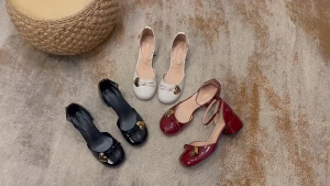 Mary Jane Korean Version Red High Heels Medium Round Toe Fashion Womens Sandals