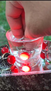 TITANIA [COD]. Cincin VIRAL  Batu Akik Merah Delima Batu Hijau Jambrud & Batu Biru Safir Bisa Menyala Dalam Air Bisa Menyala jika dimasukan ke Air.