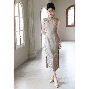 Chinese Style Young Design Embossed Elegant Cheongsam Dress