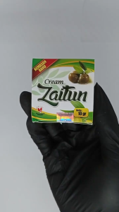 Krim Wajah Cream Zaitun Al-Ghuroba melembabkan dan mengencangkan wajah kaya vitamin