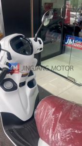 BJKF836K0000 บังลมตัวในด้านขวา R PANEL INNER เเท้ศูนย์ YAMAHA GRAND FILANO HYBRID CONNECTED 2023