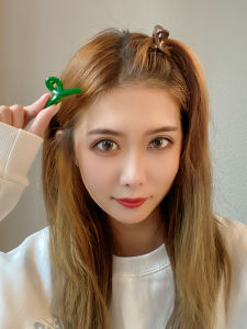Japan and South Korea Internet Hot Mini Claw Clip Fashion Clip Hairware Green Barrettes Young Adult Side Hairpin Shredded Hair Bangs Clip