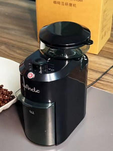 Phlinice Coffee Grinder เครื่องบดกาแฟ เครื่องบดเมล็ดกาแฟ ไฟฟ้าอัตโนมัติ  ใช้งานง่าย ปรับ 28 เกียร์