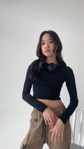 NZINGA ABIGAIL Atasan Wanita Lengan Panjang Crop Longsleeve
