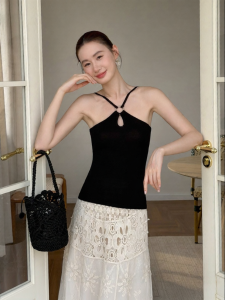 XXNING | Áo Thun Ôm Body Quai Dây Ren Trổ Pháp