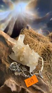 Bụi đá Thạch Anh Lemurian tinh thể pha lê tự nhiên thiên nhiên năng lượng vũ trụ rất cao 689