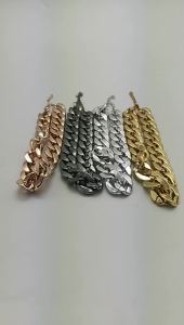 Perhiasan Binatang Pelihara Binatang Pelihara Kalung Emas Produk Plastik Rantai Emas Ambil Gambar Kucing dan Anjing Sejagat OPP Bungkusan