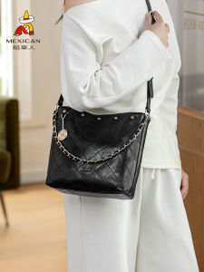 Fashionable Bucket Bag Womens Commuter Underarm Large Capacity Single Shoulder Crossbody Bag Korean Style Casual Handbag