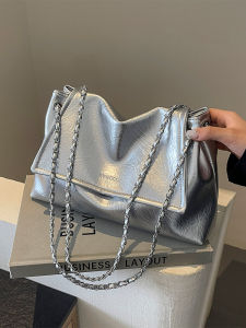 Silver Large Capacity Womens Crossbody Bag Casual Chain Single Shoulder Tote Bag for Commuting And Class Urban Minimalist Style