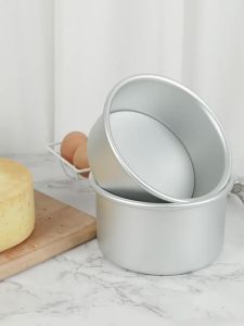 Durable Non-stick Cake Mold with Loose Bottom