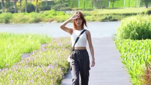 3600mAh Handheld Fan Semiconductor Refrigeration High-speed Handheld Electric Fan USB Portable Foldable Home/Outdoor Cooling Fan