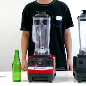 Multifunctional Electric Blender 2L Electric Juicer Food Blender Heavy DutyBlade Blender Juice
