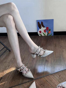 2025 Summer Nail Head Embellished Womens Roman Toe High Heels Flat Bottom Sandals Outdoor Wear Fashionable T-Strap mid Heel