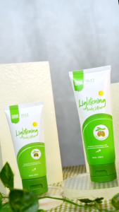 Lightening Body Lotion SPF30 SR12 Olive Oil Melembabkan Mencerahkan Menghaluskan Meregenerasi Kulit