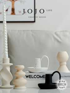 Romantic Candlestick Decorative Tabletop Ornament for Home Dining Table Modern Minimalist Style Ceramic Craft from China