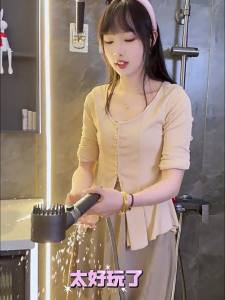 ฝักบัวอาบน้ำ ฝักบัวสปา แรงดันน้ำสูง มีซิลิโคนนวดเหมือนทำสปา แถมไส้กรองสิ่งสกปรกที่มากับน้ำ ปรับระดับน้ำได้ 3 ระดับ