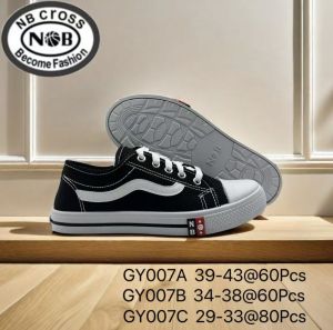 SEPATU NB/NOB/ SEPATU CACING/ SEPATU SEKOLAH HITAM PUTIH