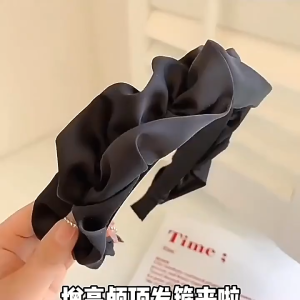 AIDA Pleated Wide-brimmed Fabric Hairband Femininity High-end Sweet Broken Hair Headband Hair Accessories 高级潮流风发箍高颅顶发箍