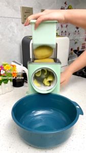 PARUTAN SERBAGUNA MULTIFUNGSI Hijau - Alat Pemotong Sayuran dan Buah - Pengiris Serbaguna - Pemotong Sayur Multifungsi Serbaguna - Parutan Singkong Keripik - Parutan Wortel Serbaguna - Bisa COD