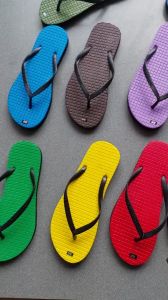 dép xỏ ngón nữ đế có lớp tẩy cao su chống trượt quai dẻo bền nền xốp mềm mang êm chân size từ 35-39.